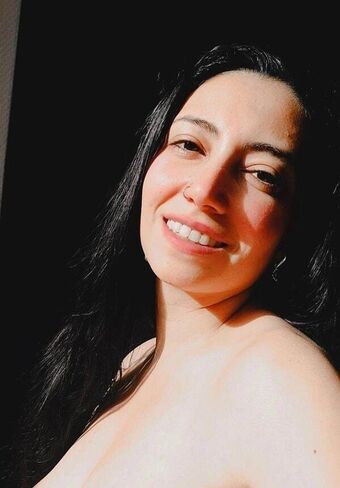 Huda Photo Fuites Nudes OnlyFans 5