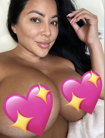 I Am Mia Photo Fuites Nudes OnlyFans 2
