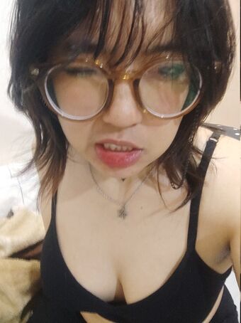 Indonesian Girls ???????? Photo Fuites Nudes OnlyFans 110