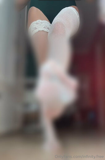 infinity.free Photo Fuites Nudes OnlyFans 15