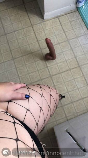 InnocentThots Photo Fuites Nudes OnlyFans 15