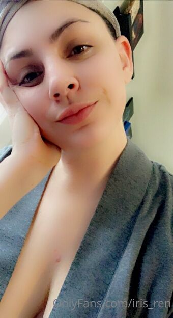 iris_ren Photo Fuites Nudes OnlyFans 7
