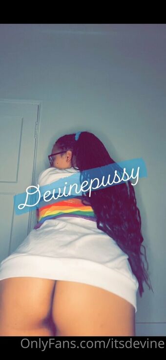 itsdevine Photo Fuites Nudes OnlyFans 14