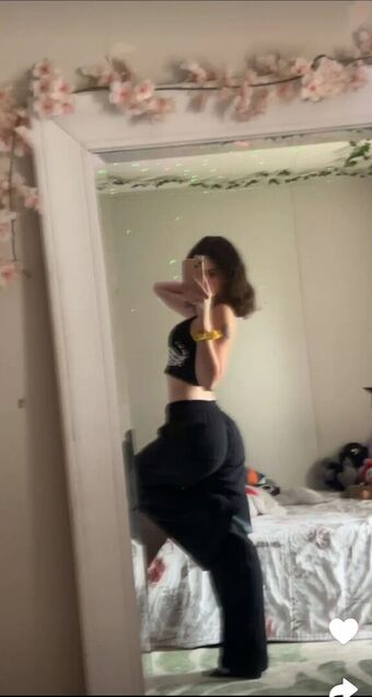 Itsmalic3 Photo Fuites Nudes OnlyFans 105
