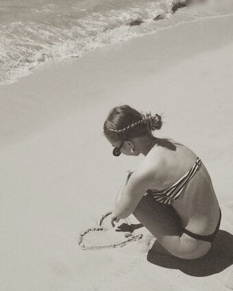 Iza and Elle Photo Fuites Nudes OnlyFans 20