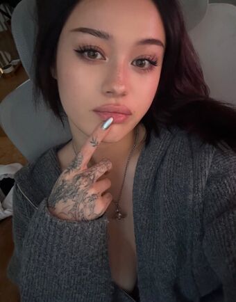 JadeyAnh Photo Fuites Nudes OnlyFans 152