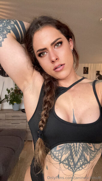 janineschmidt Photo Fuites Nudes OnlyFans 3