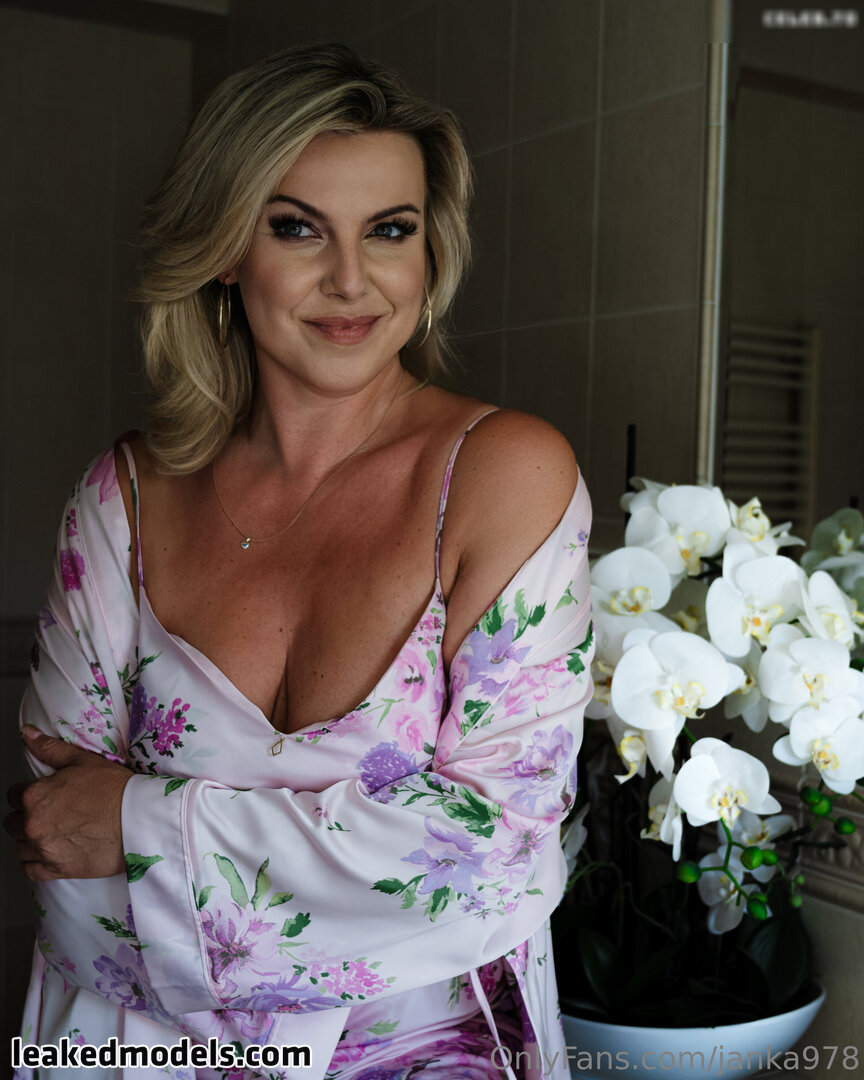 Captivating reflection