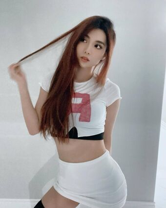 Jasmina Photo Fuites Nudes OnlyFans 16