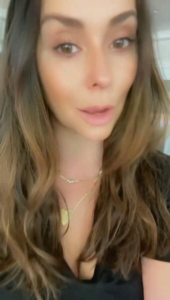 Jennifer Love Hewitt