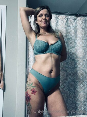 jennybelleee Photo Fuites Nudes OnlyFans 27