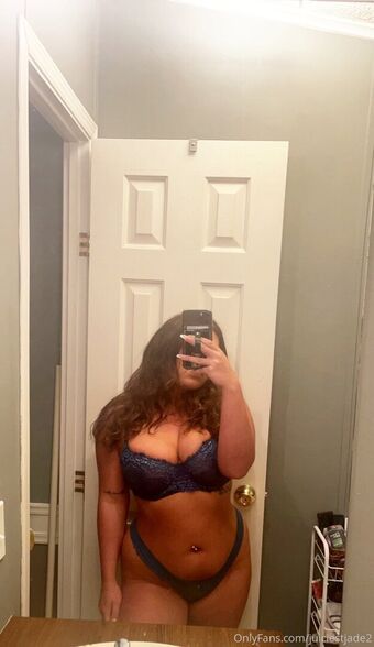 Juiciest Jade Photo Fuites Nudes OnlyFans 10