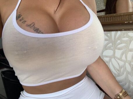 Kahina Photo Fuites Nudes OnlyFans 6