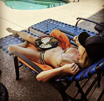 Kate Quigley Photo Fuites Nudes OnlyFans 14