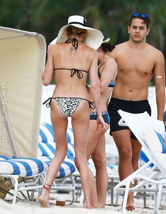 Katie Cassidy Photo Fuites Nudes OnlyFans 184