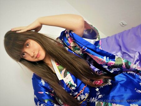 kawaii-veronica