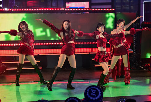 Kazuha Nakamura 中村 一葉 | LESSERAFIM