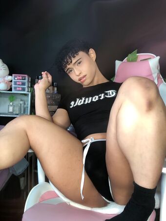 kenitique Photo Fuites Nudes OnlyFans 6