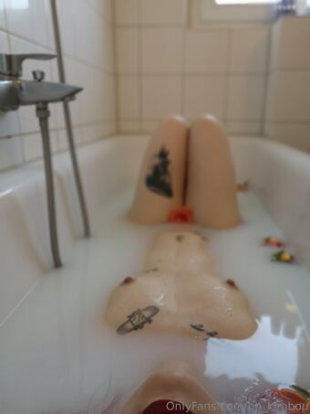 KimBou Photo Fuites Nudes OnlyFans 2