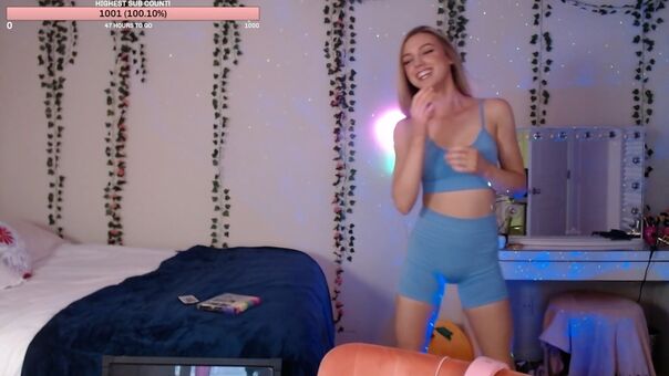 Kimmee Photo Fuites Nudes OnlyFans 12