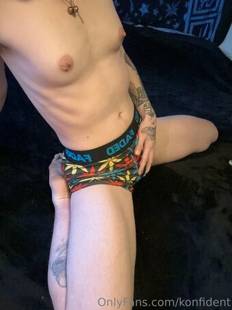 konfident Photo Fuites Nudes OnlyFans 22