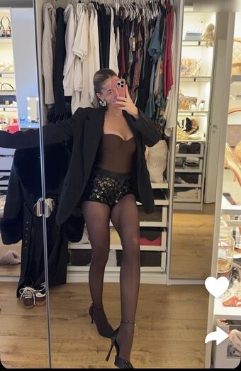 Léa Elui Photo Fuites Nudes OnlyFans 194