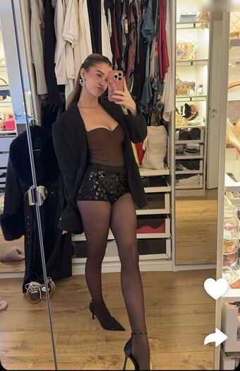 Léa Elui Photo Fuites Nudes OnlyFans 195