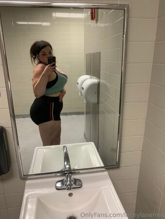 laceylanefree Photo Fuites Nudes OnlyFans 39