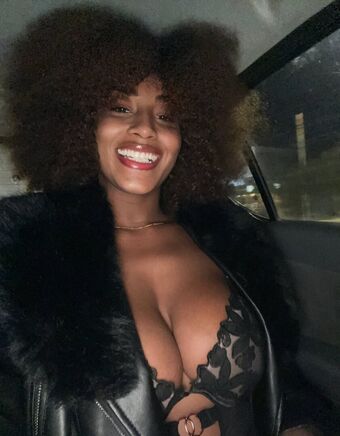 Lailasantiago Photo Fuites Nudes OnlyFans 10