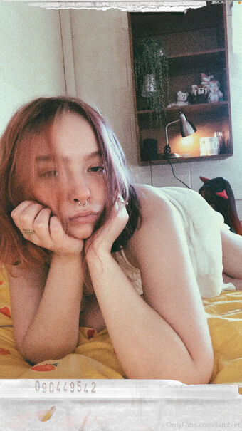 lamblet Photo Fuites Nudes OnlyFans 32