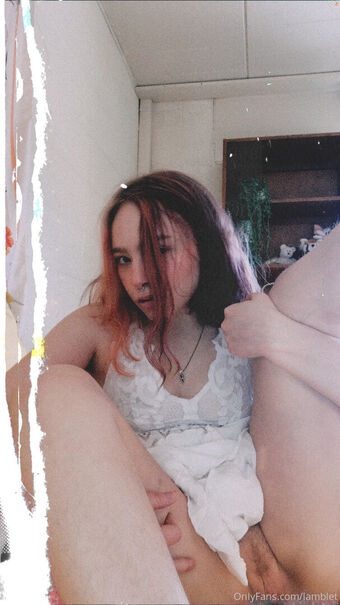 lamblet Photo Fuites Nudes OnlyFans 34