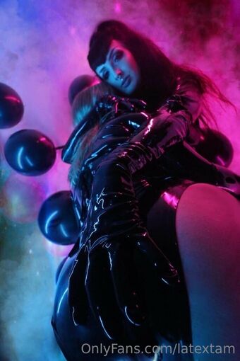 latextam Photo Fuites Nudes OnlyFans 11