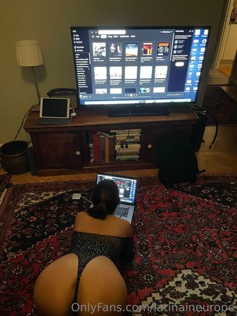 latinaineurope Photo Fuites Nudes OnlyFans 1