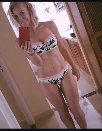 Laura Hamilton Photo Fuites Nudes OnlyFans 116