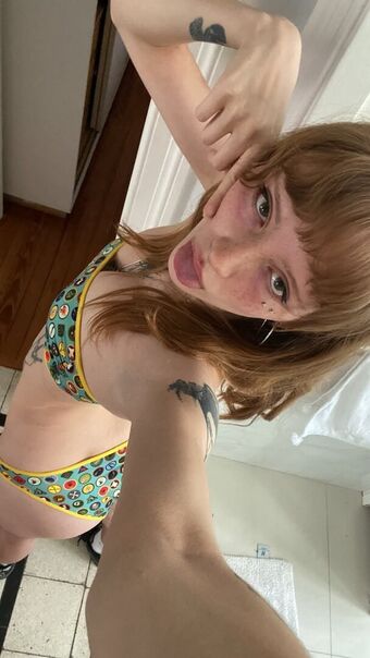 Laurasad Photo Fuites Nudes OnlyFans 1