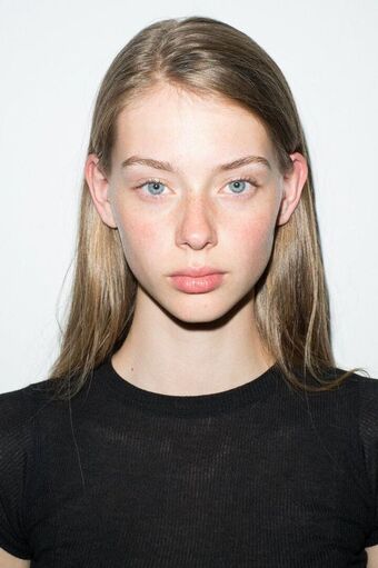 Lauren De Graaf Photo Fuites Nudes OnlyFans 4