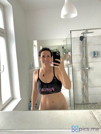 laurie.argentina Photo Fuites Nudes OnlyFans 5