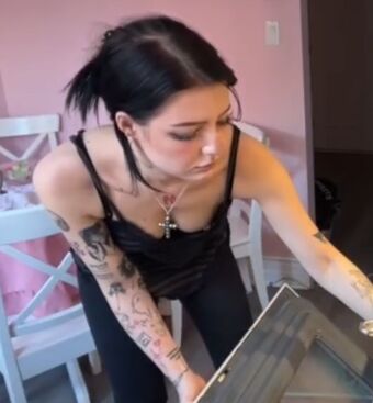 Laurinchhhe Photo Fuites Nudes OnlyFans 49