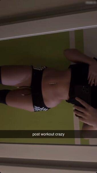 lenaa8527 Photo Fuites Nudes OnlyFans 17