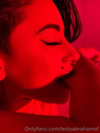 leslyabrahamof