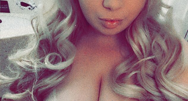 levilovelace Photo Fuites Nudes OnlyFans 19