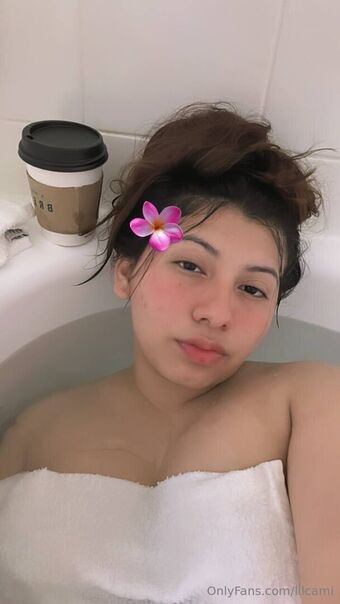 lilcami Photo Fuites Nudes OnlyFans 14