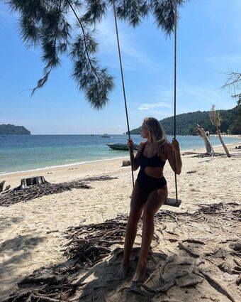 Lilly Walker Photo Fuites Nudes OnlyFans 11