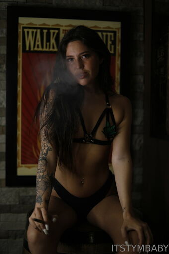 liltym Photo Fuites Nudes OnlyFans 13