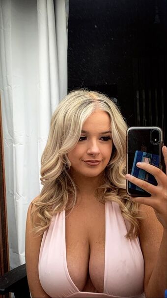 Lily D Photo Fuites Nudes OnlyFans 21