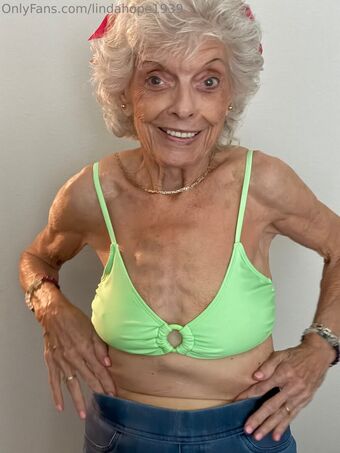 lindahope1939 Photo Fuites Nudes OnlyFans 88