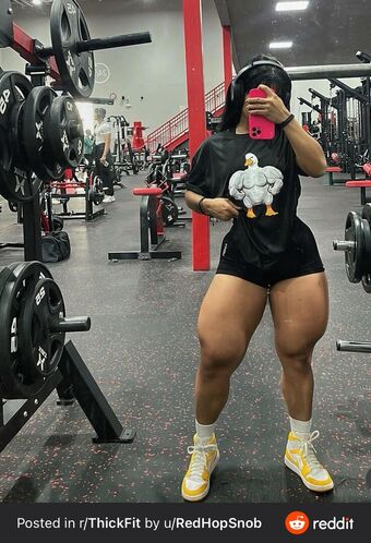 Linnnna Linnnna Photo Fuites Nudes OnlyFans 2