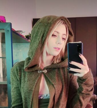 lisaonthemoon Photo Fuites Nudes OnlyFans 10