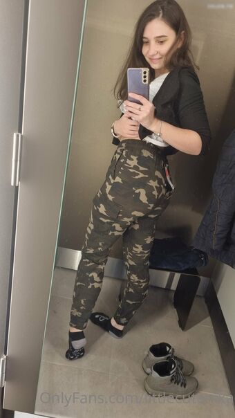 Little Nika aka littlecutenika