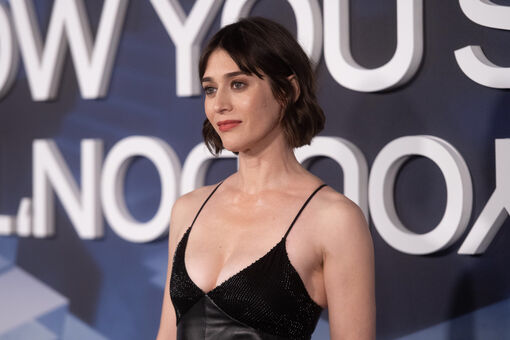 Lizzy Caplan Photo Fuites Nudes OnlyFans 53
